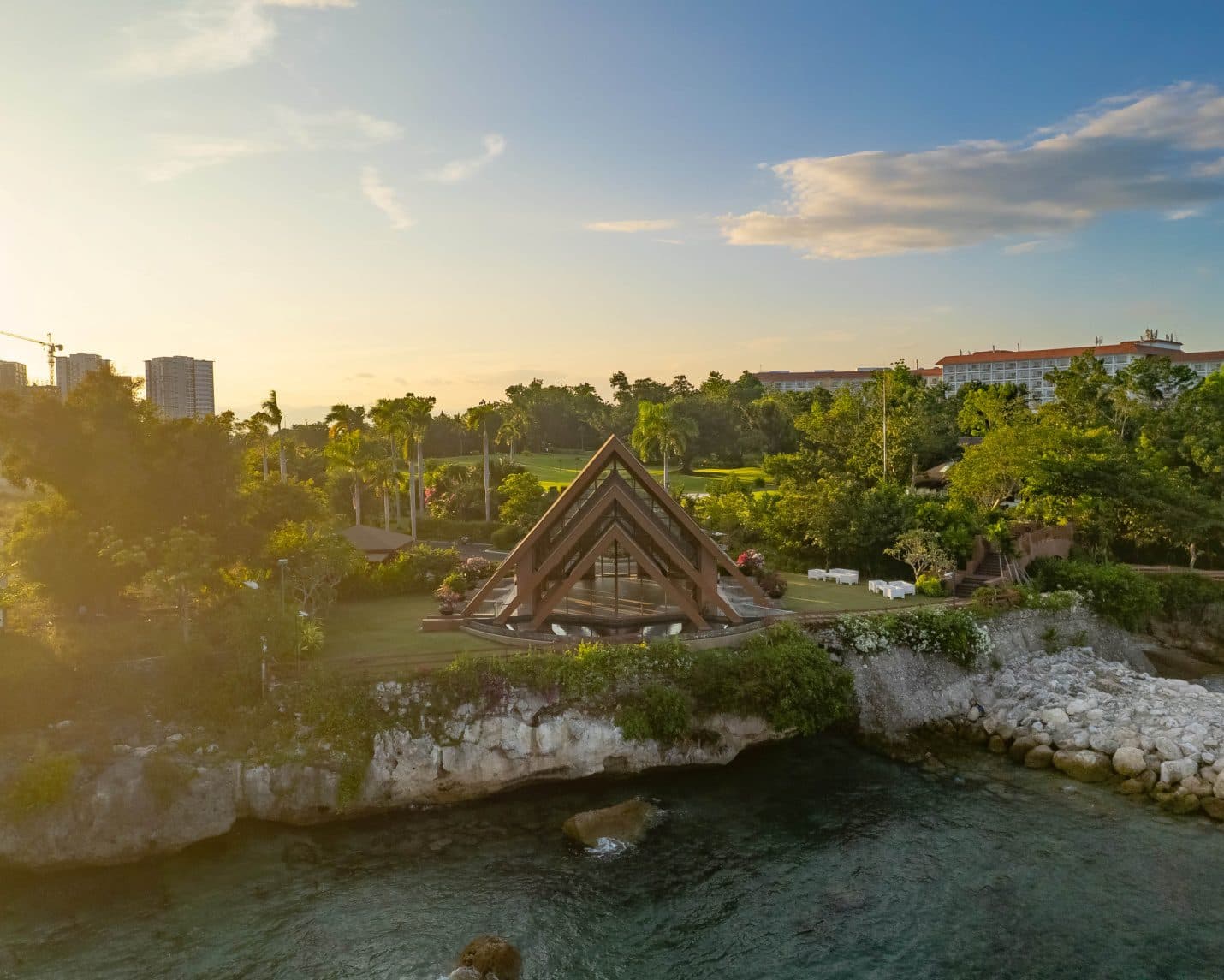Shangri-La Mactan, Cebu